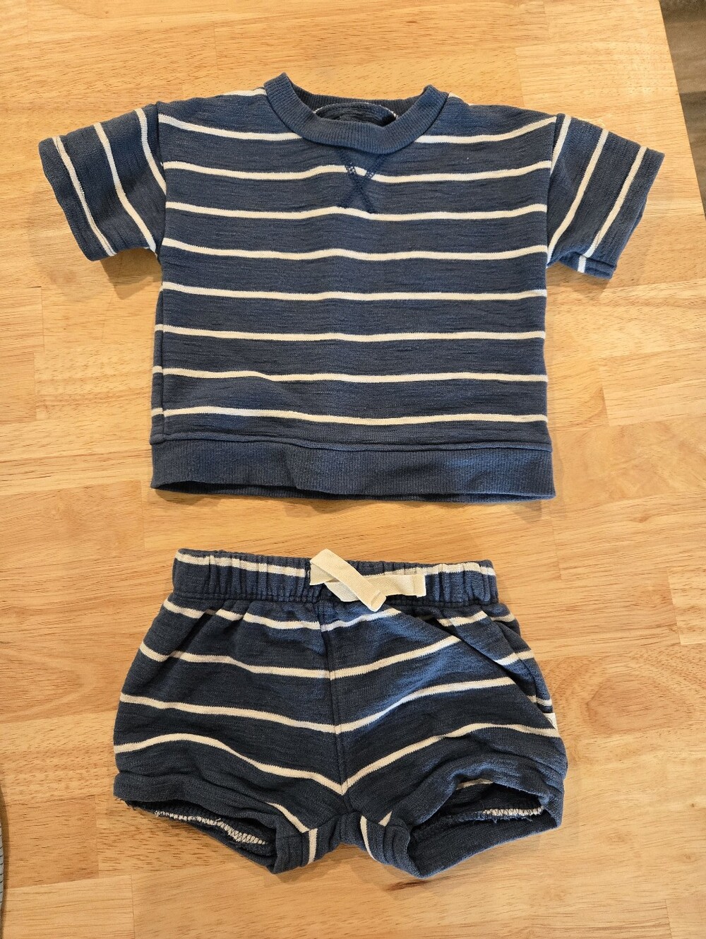 Carters Organic Matching Set